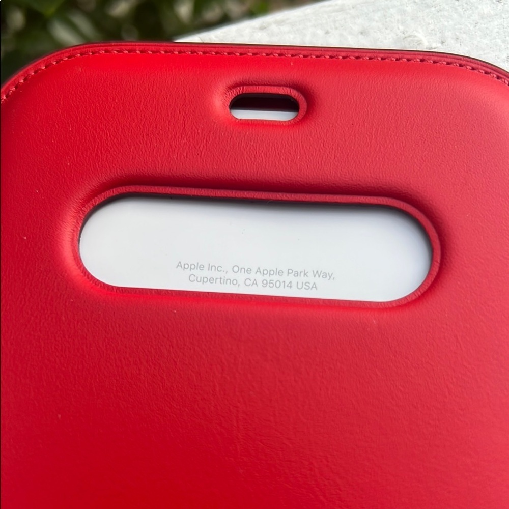 NWOT Apple Red Leather iPhone Case 12 PRO MAX - Picture 10 of 11